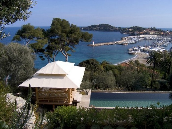 Дизайн виллы с панорамным видом на побережье Кипра | виллы вилла 別墅設計的全景塞浦路斯海岸別墅